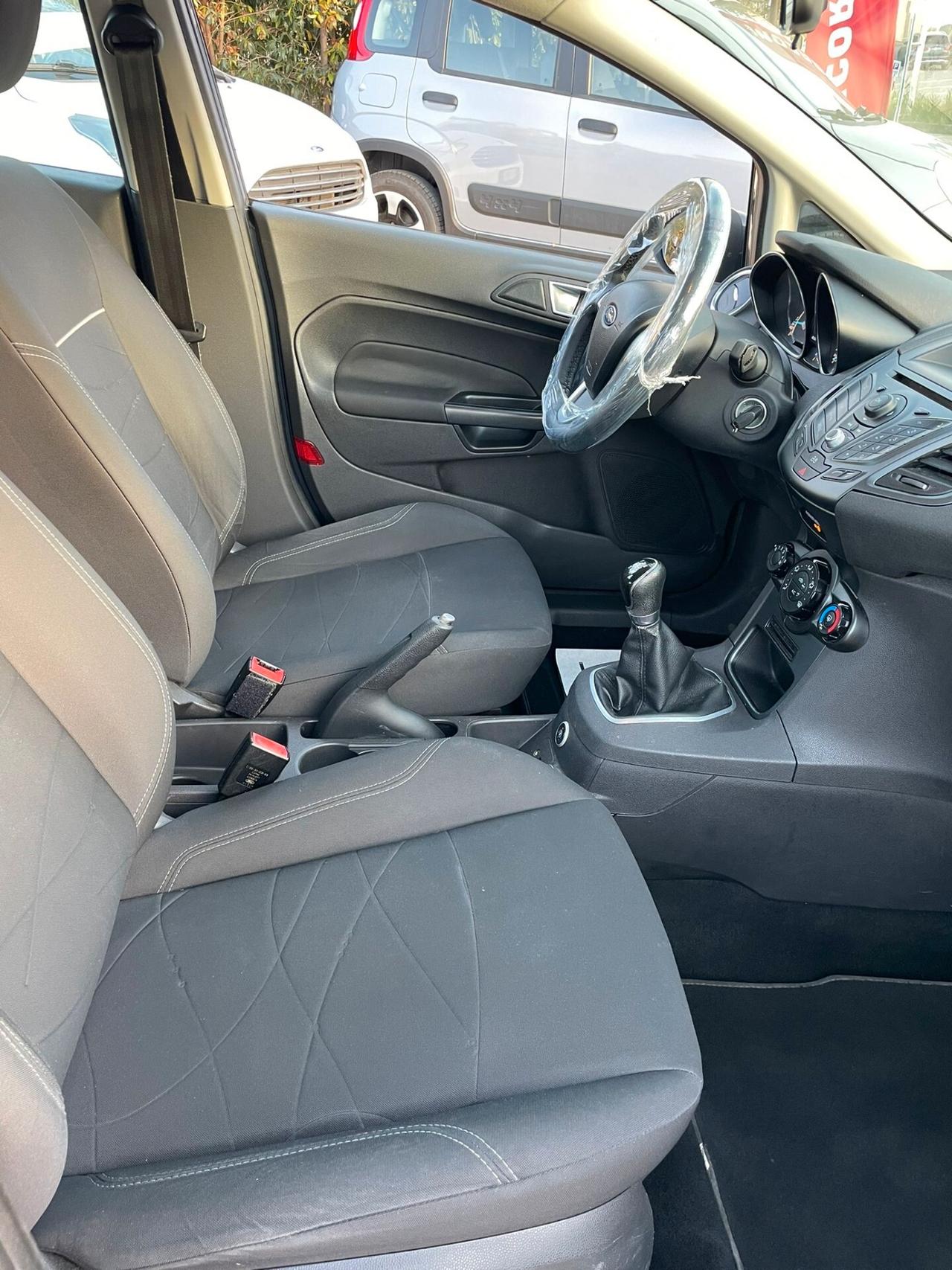 Ford Fiesta 1.4 5p. Bz.- GPL Titanium 2015