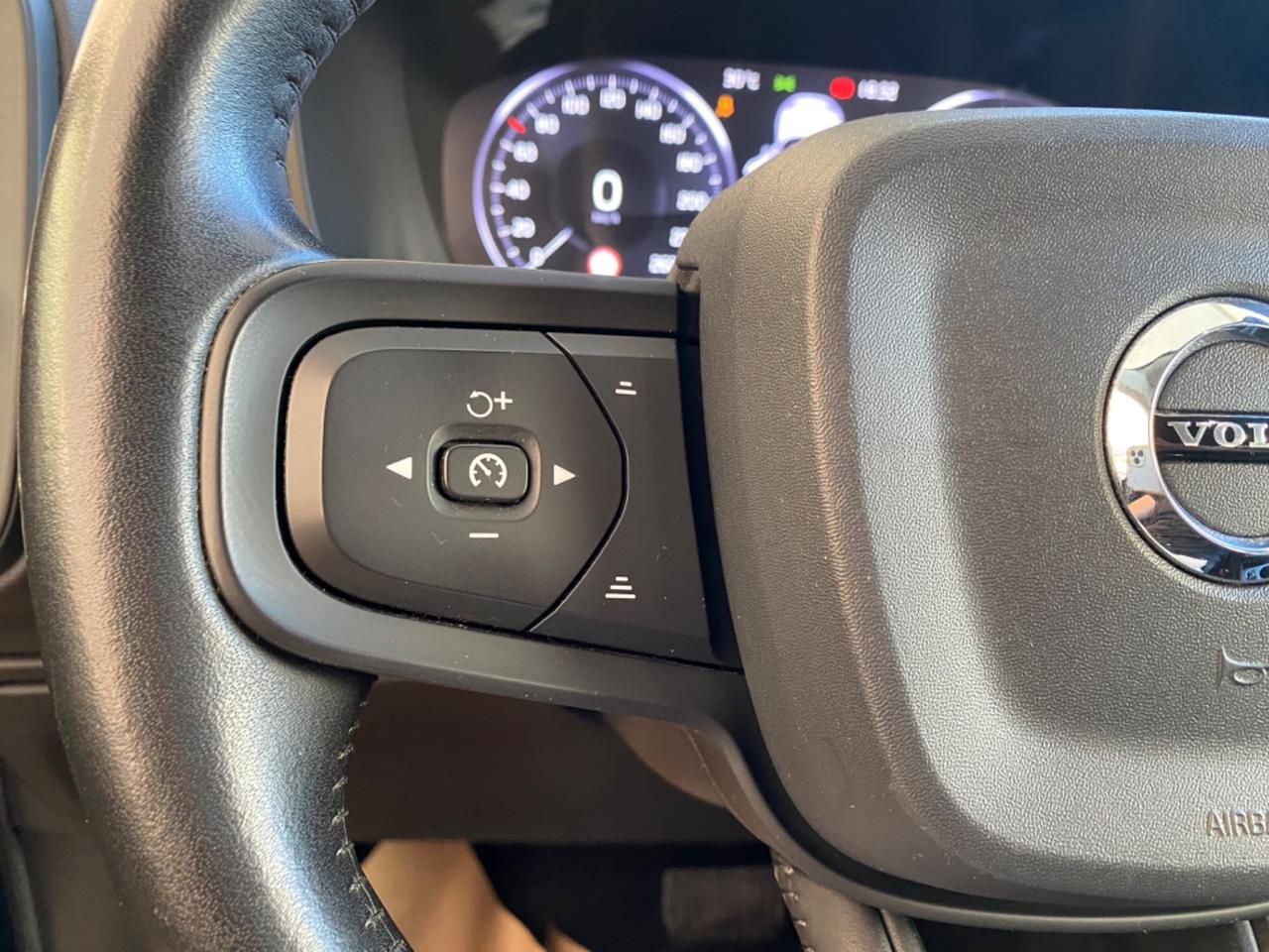 Volvo XC40 2.0D150cv Aut. PROMO FINANZIAMENTO2020