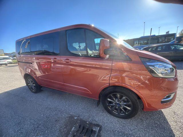 FORD Tourneo Custom 8 POSTI 2.0 EcoBlue 150 CV Titanium