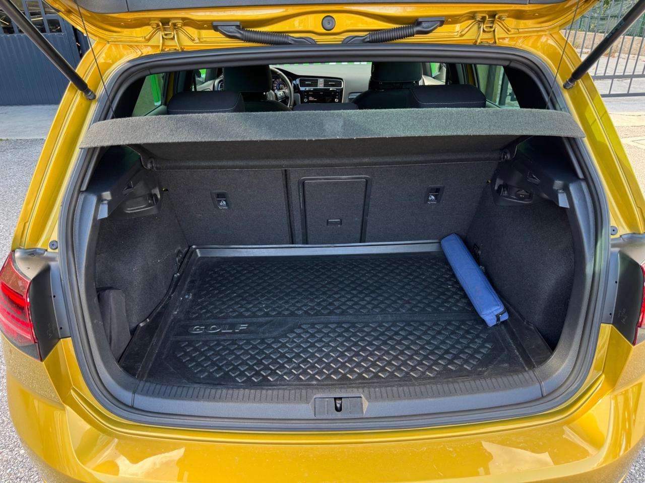Volkswagen Golf R-Line 1.4 TSI 125CV DSG 5p – 2018 Neopatentati