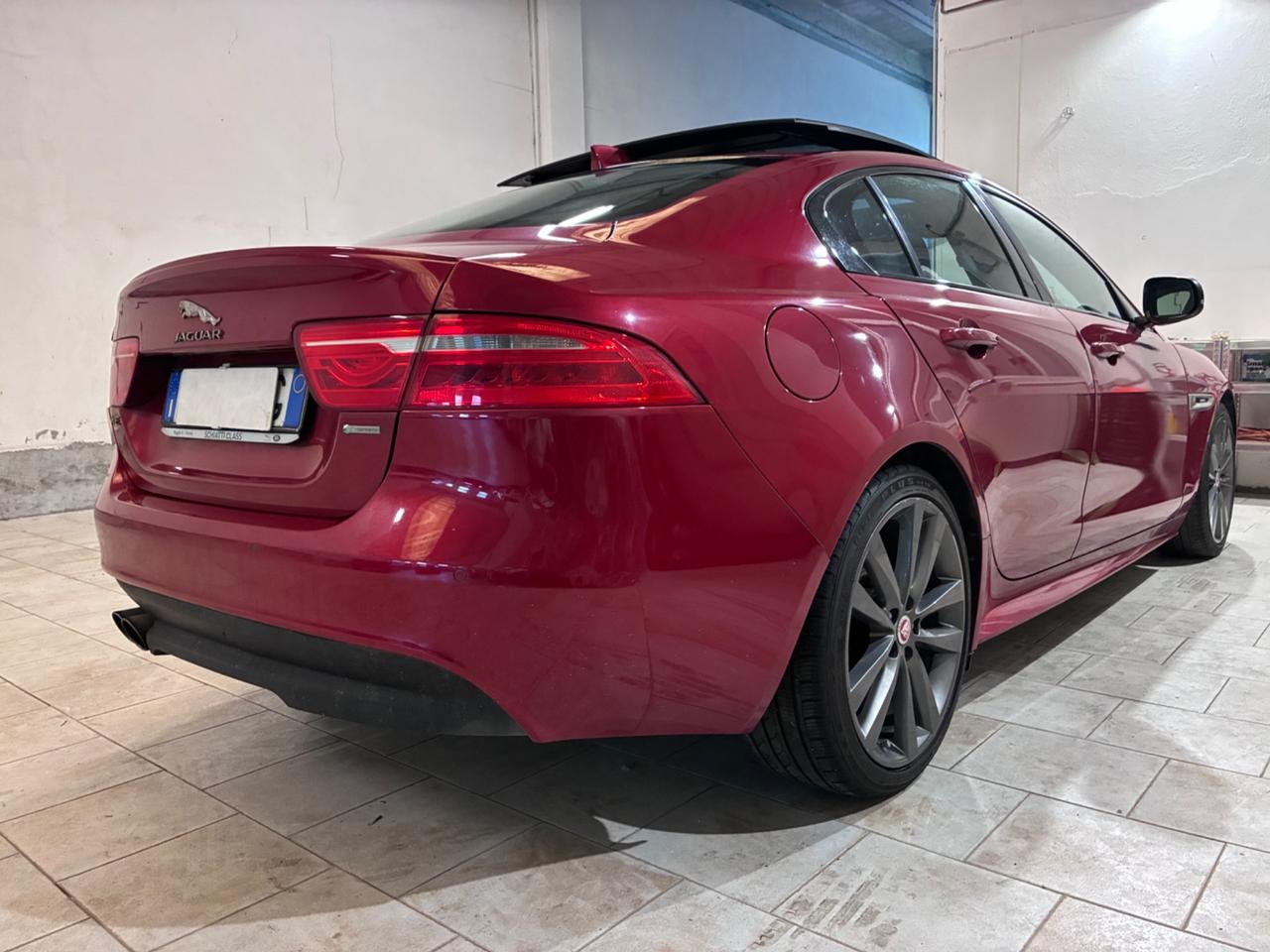 Jaguar XE 2.0 D Turbo aut. R-Sport