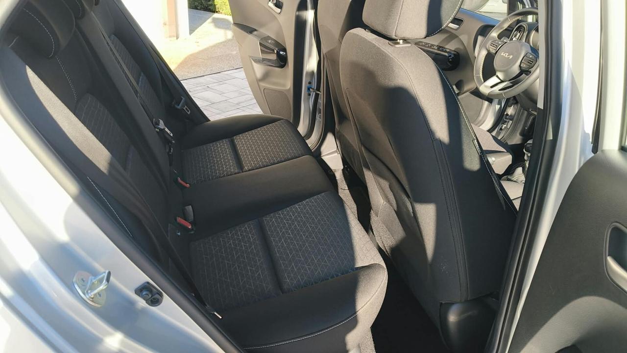 KIA PICANTO 1.0 BENZINA 67CV AUTOMATICA