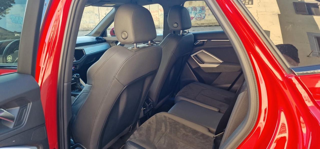 Audi Q3 35 TDI S Tronic Line Edition PROMO FINANZIAMENTO!!!