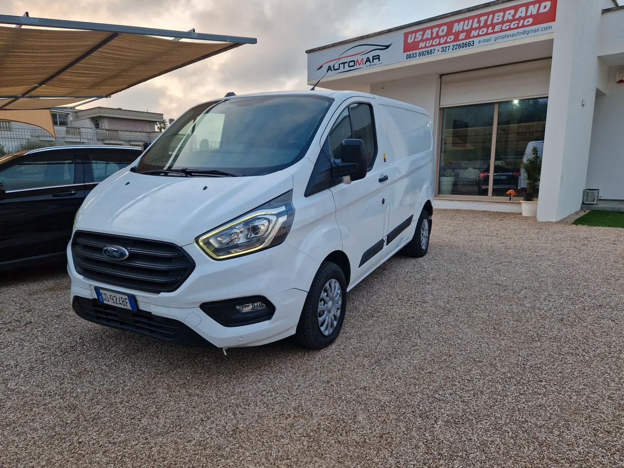 Ford Transit Custom Ultima versione