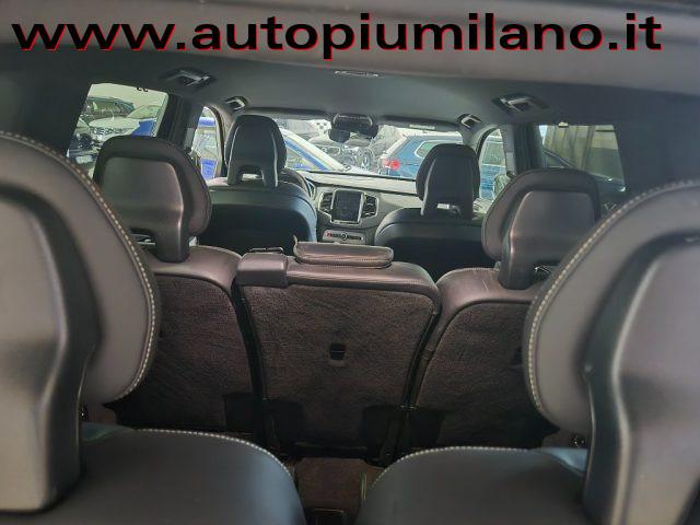 VOLVO XC90 B5 (d) AWD Geartronic 7 posti R-design