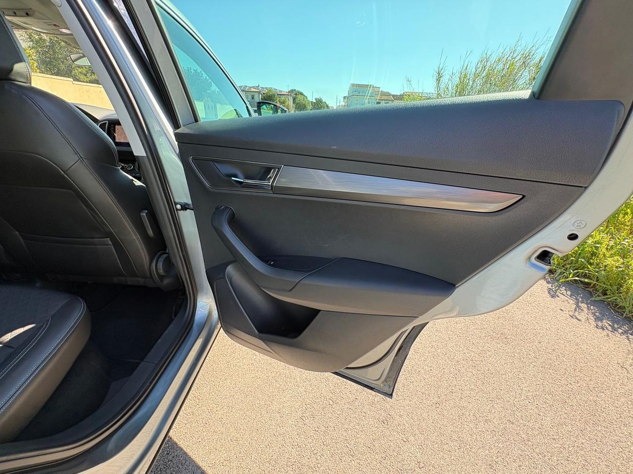 Skoda Karoq 1.5 TSI Executive #10277