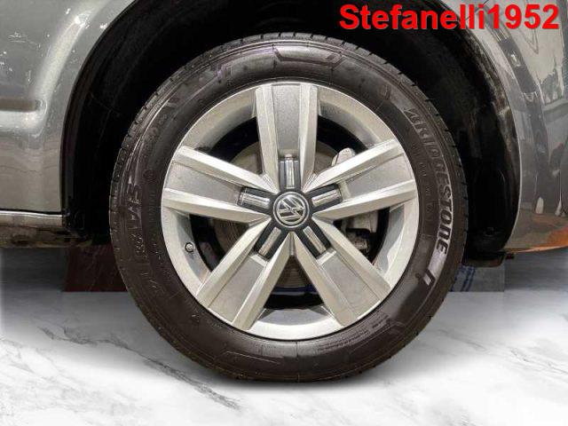 VOLKSWAGEN T6.1 Transporter 30 - CARAVELLE 2.0 TDI Auto