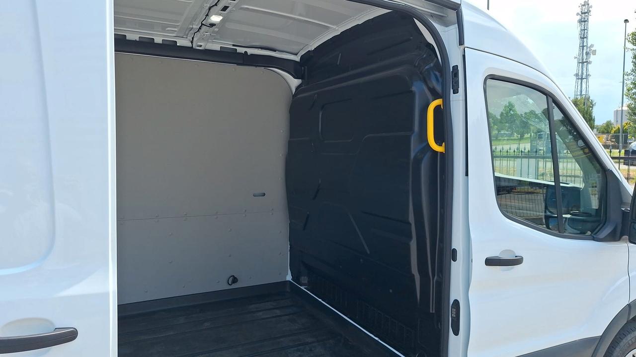 FORD TRANSIT 350 2.0 tdci MHEV 130CV TREND L2/H2 SOLI 25.000 KM