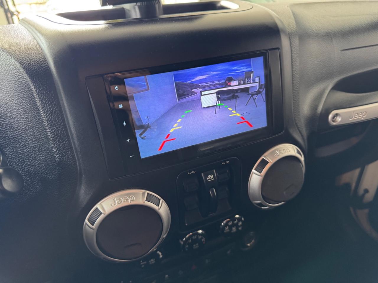 Jeep Wrangler 3.6 V6 Benz/gpl Sahara Auto