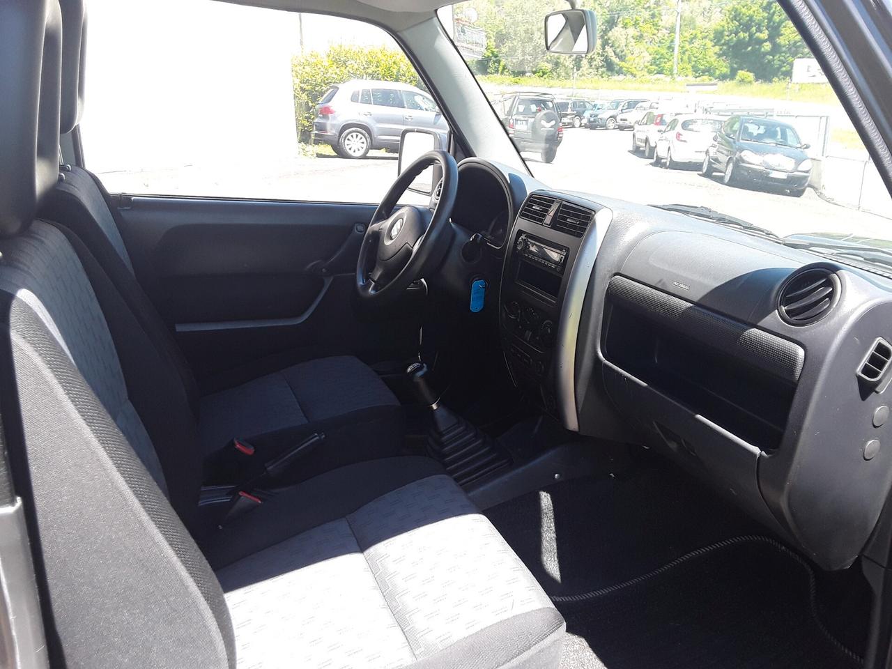 Suzuki Jimny 1.5 DDiS cat 4WD JLX
