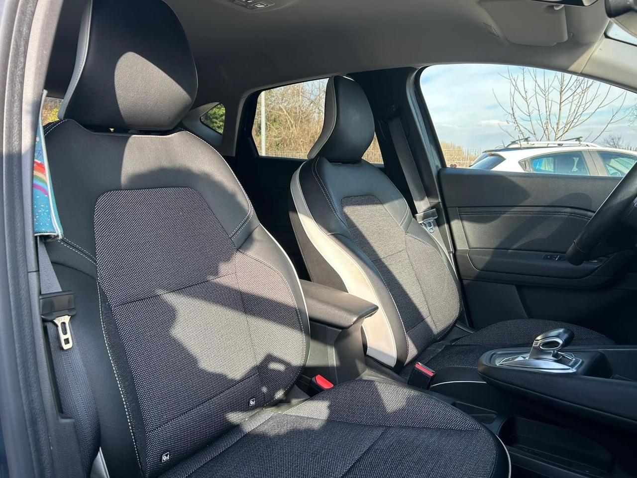 Renault Captur Techno E-TECH 145 HEV #9192