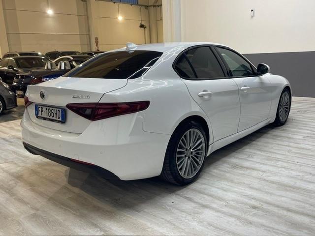 Alfa Romeo Giulia 2.2 Turbodiesel 150 CV AT8 Super
