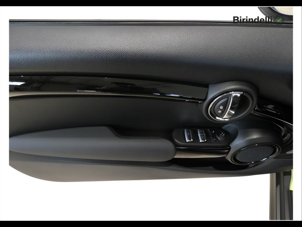 MINI Mini Cabrio (F57) - Mini 1.5 Cooper Classic Cabrio