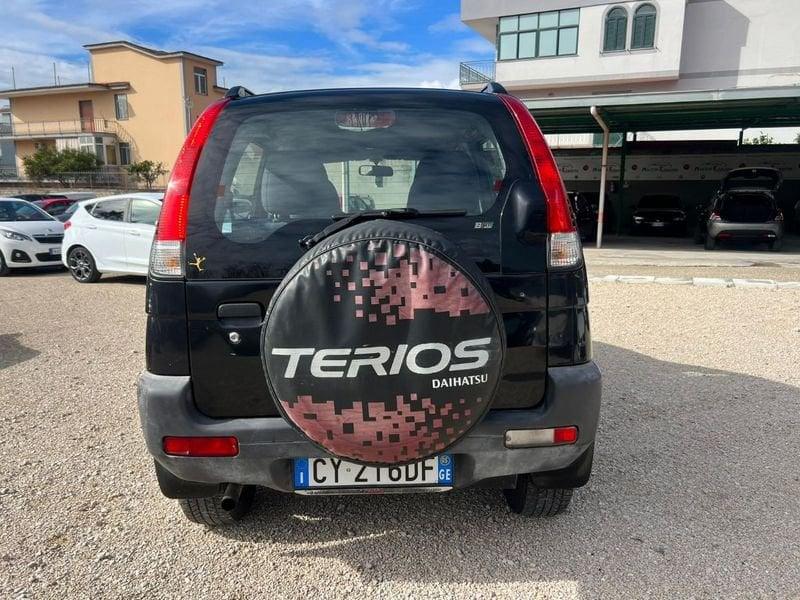 Daihatsu Terios TERIOS 1.300 BENZ/GPL 4WD