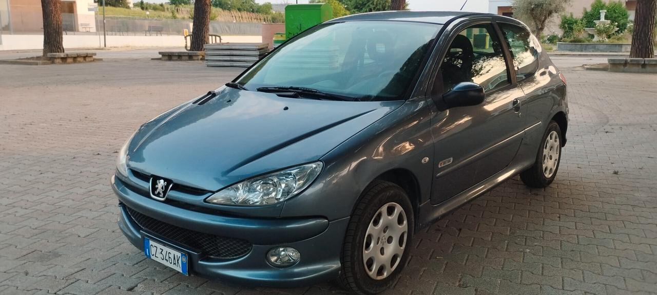 Peugeot 206 1.4 3p. Sweet Years