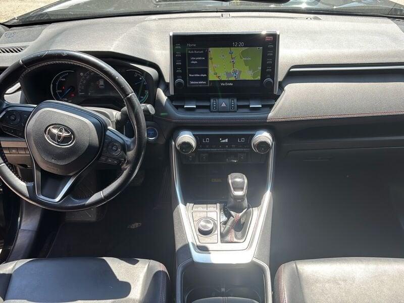 Toyota RAV4 Plug-in 2.5 PHEV E-CVT More Dynamic AWD-i