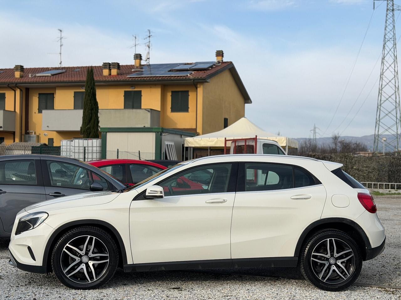 Mercedes-benz GLA 200 CDI Premium