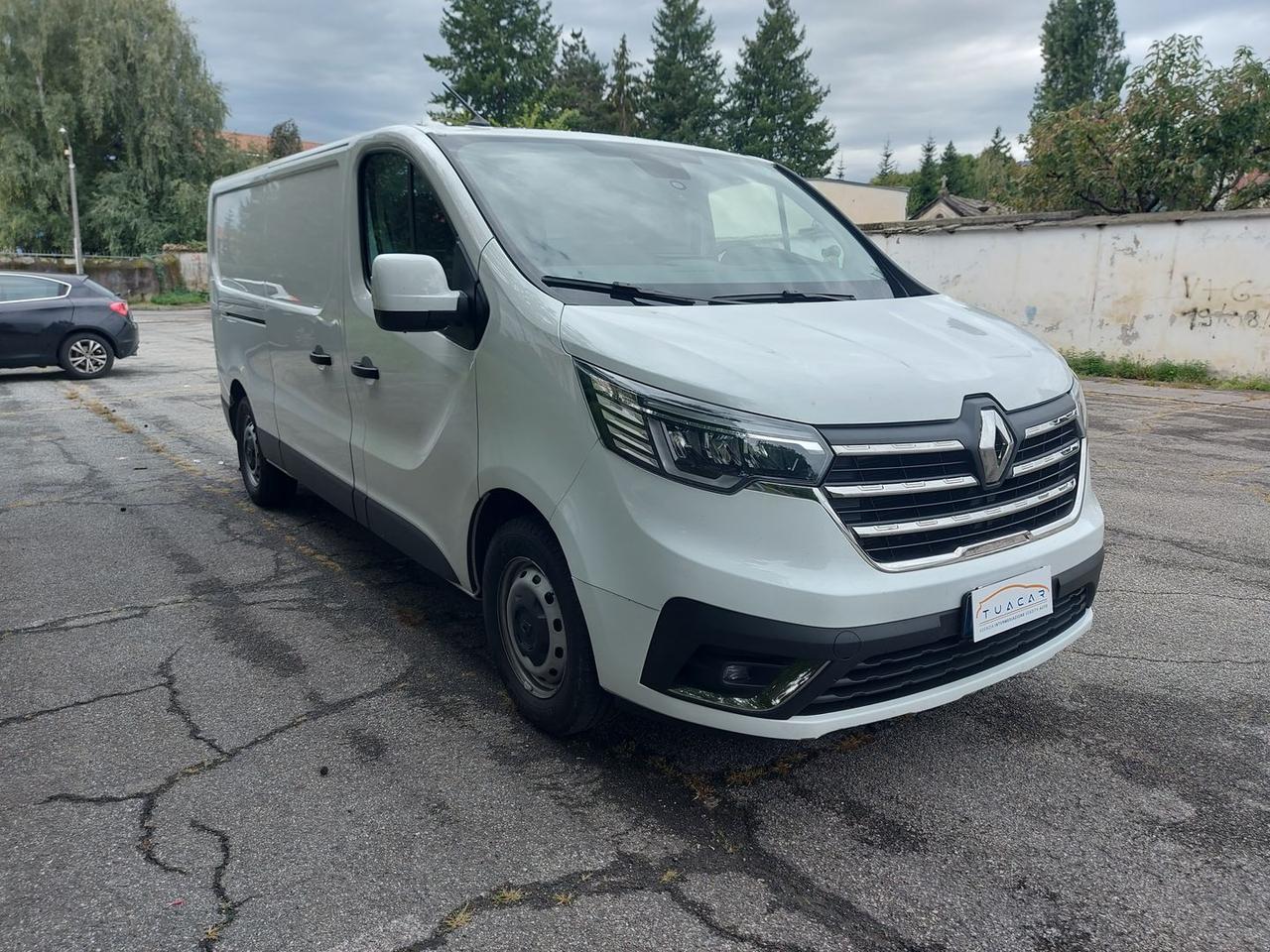 Renault Trafic 2.0dCi 150 cv passo lungo