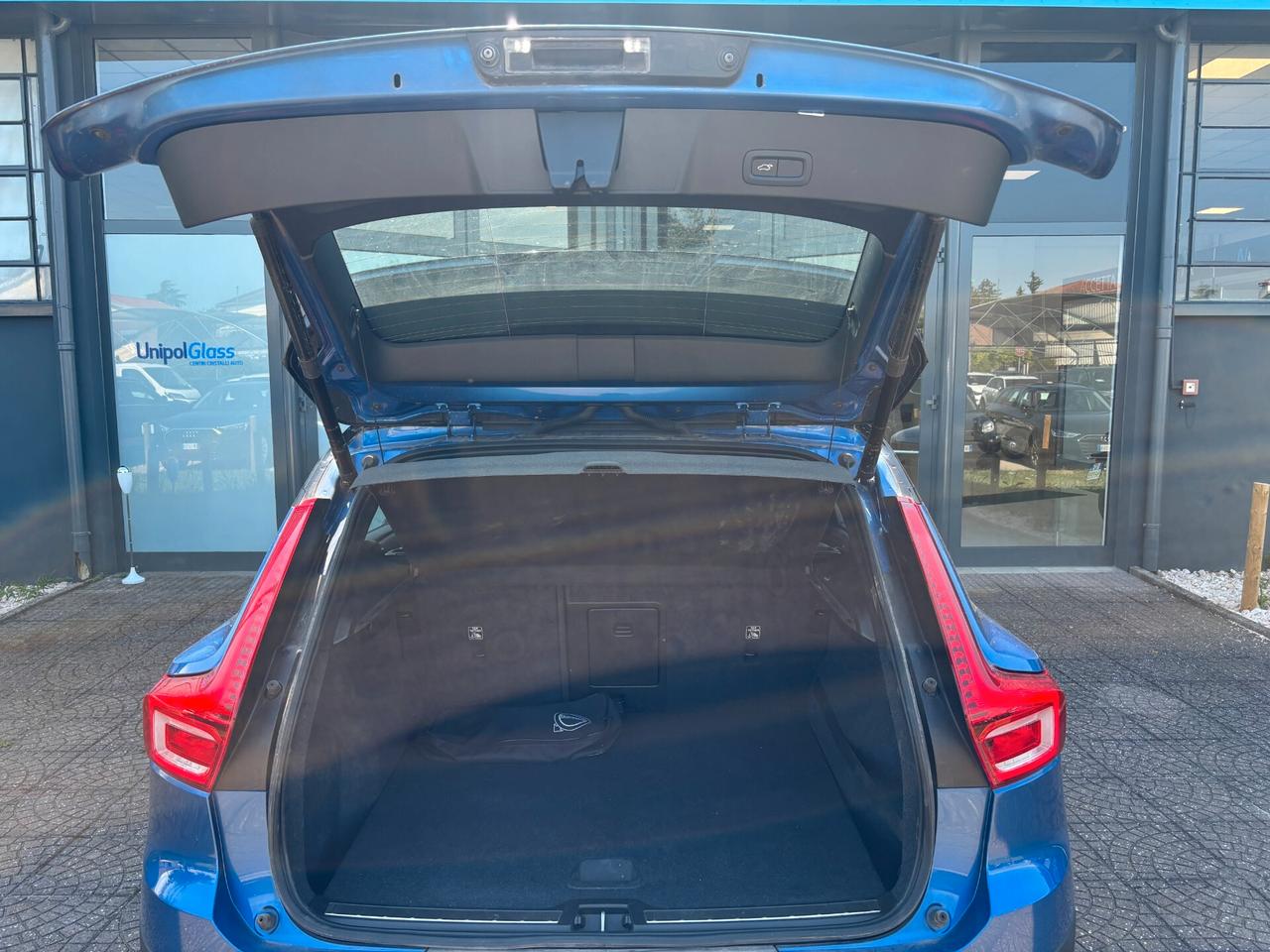 Volvo XC40 D3 R-design