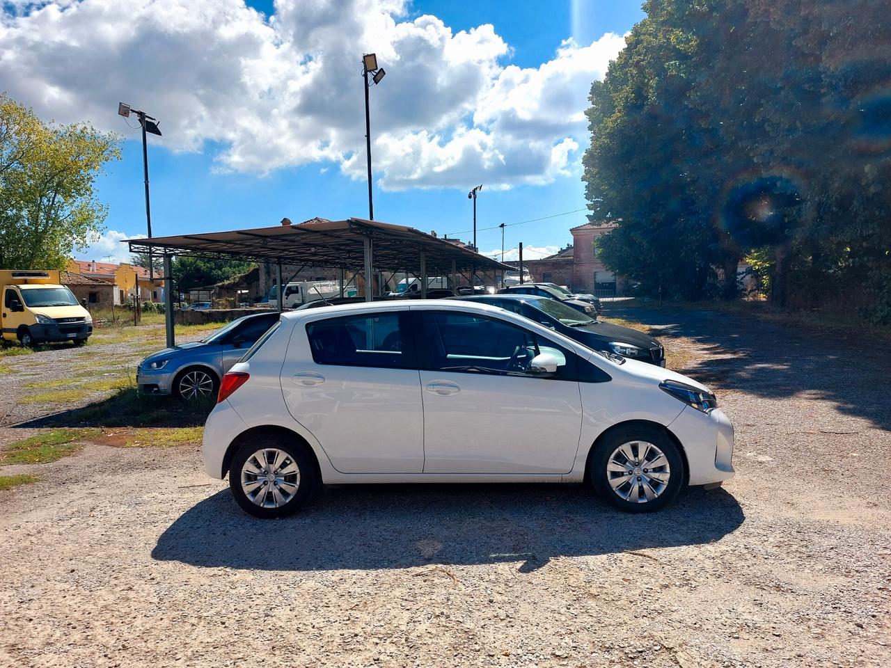 Toyota Yaris 1.D-4D 5 porte Cool 90CV - 2015