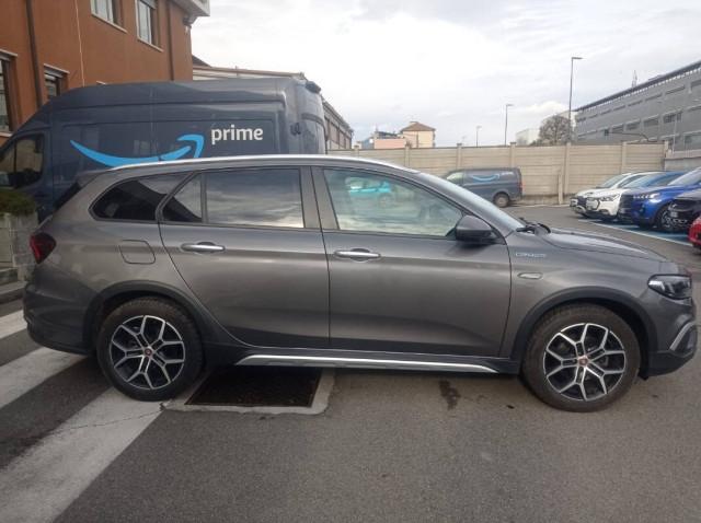 Fiat Tipo 1.5 t4 hybrid Cross 130cv dct