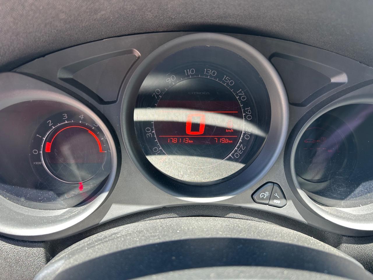 Citroen C4 1.6 e-HDi 115 Exclusive