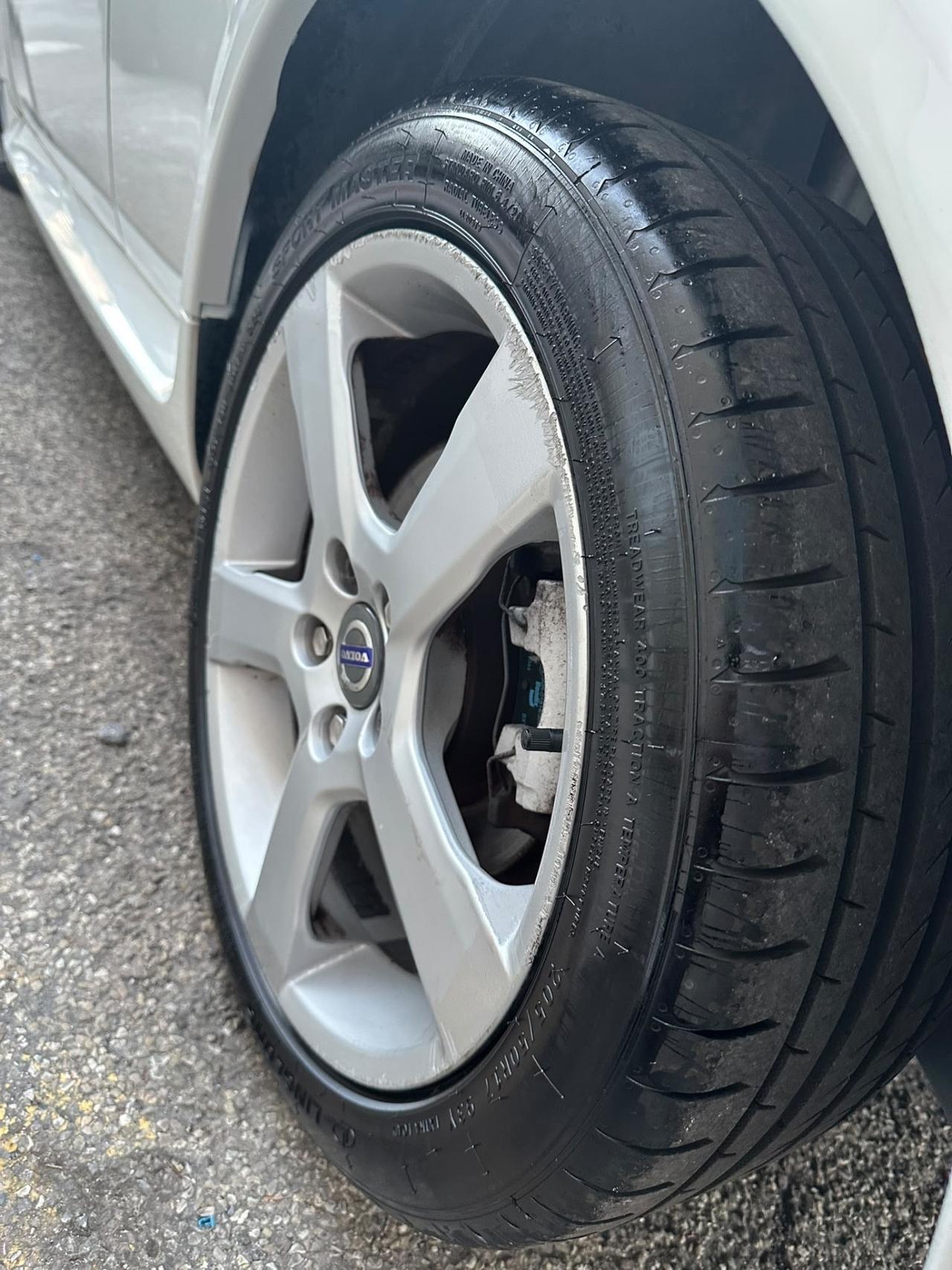 Volvo C30 D2 R-Design