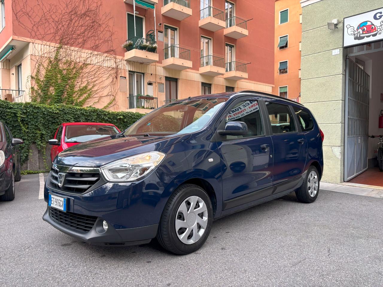 Dacia Lodgy 1.6 8V 85CV 7 posti Lauréate UNIPROPRIETARIO