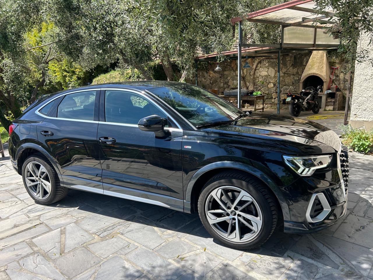 Audi Q3 SPB 40 TDI quattro S tronic line edition
