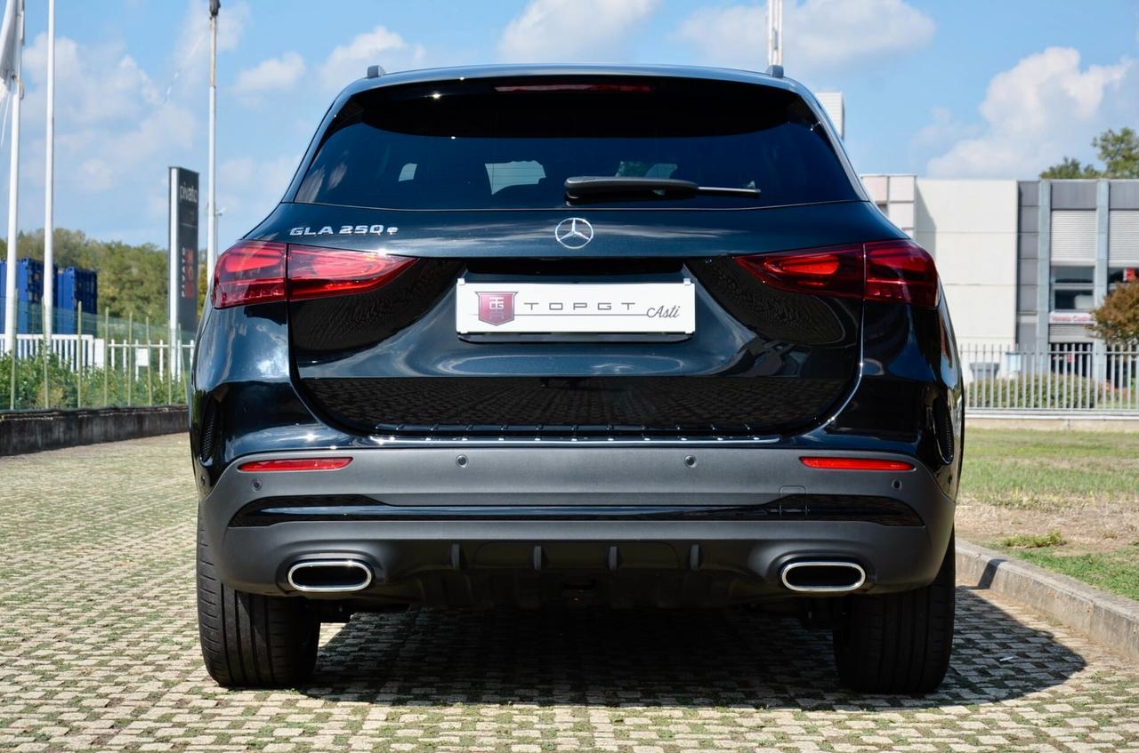 MERCEDES-BENZ GLA 250e PHEV PLUG IN AMG LINE EDITION 218cv AUTO, UNICOPROPRIETARIO, EURO 6E, UFF ITALIANA, SERVICE MERCEDES, FULL LED, RETRO 360°, PERMUTE