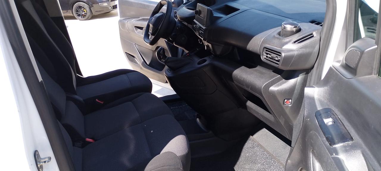 PEUGEOT PARTNER 4P VETT. FURGONATA L1 BLUEHDI 100CV PREMIUM