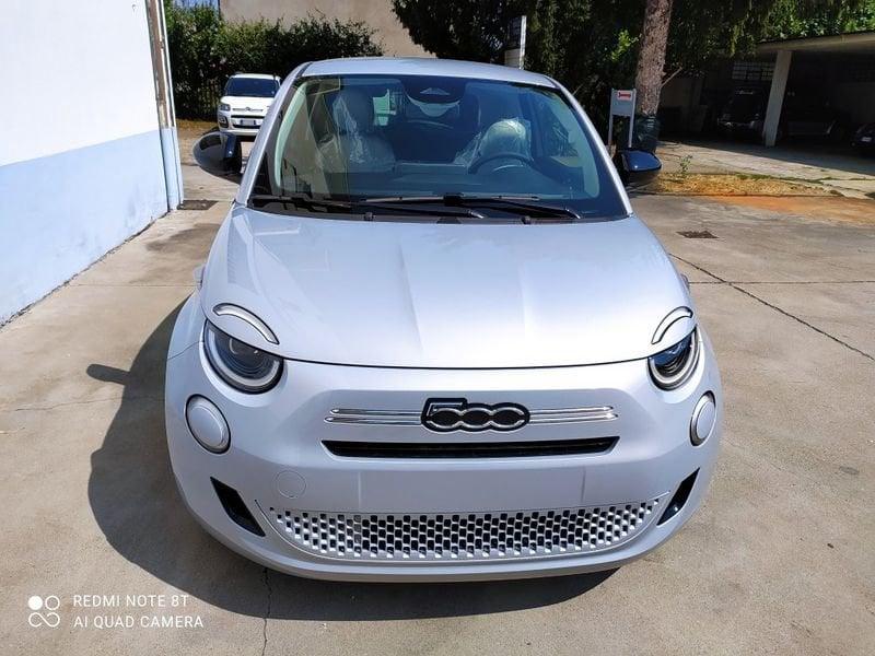 FIAT 500 Hybrid Hybrid Icon CBC