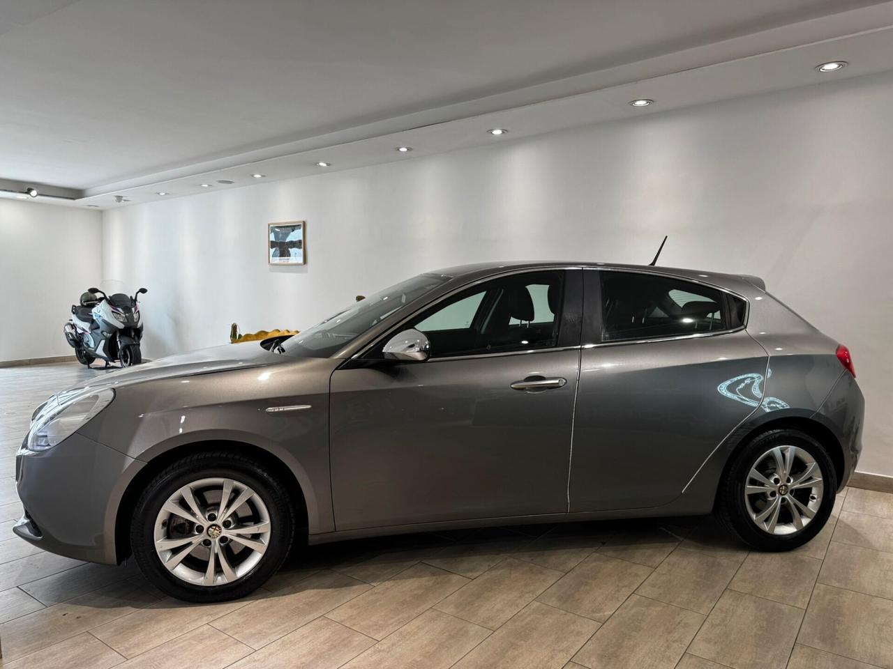 Alfa Romeo Giulietta 1.4 170cv GPL Distinctive 119000km