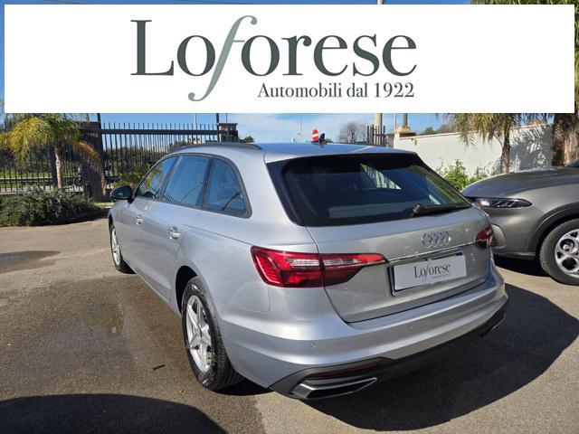 AUDI A4 Avant 30 TDI/136 CV S tronic Business