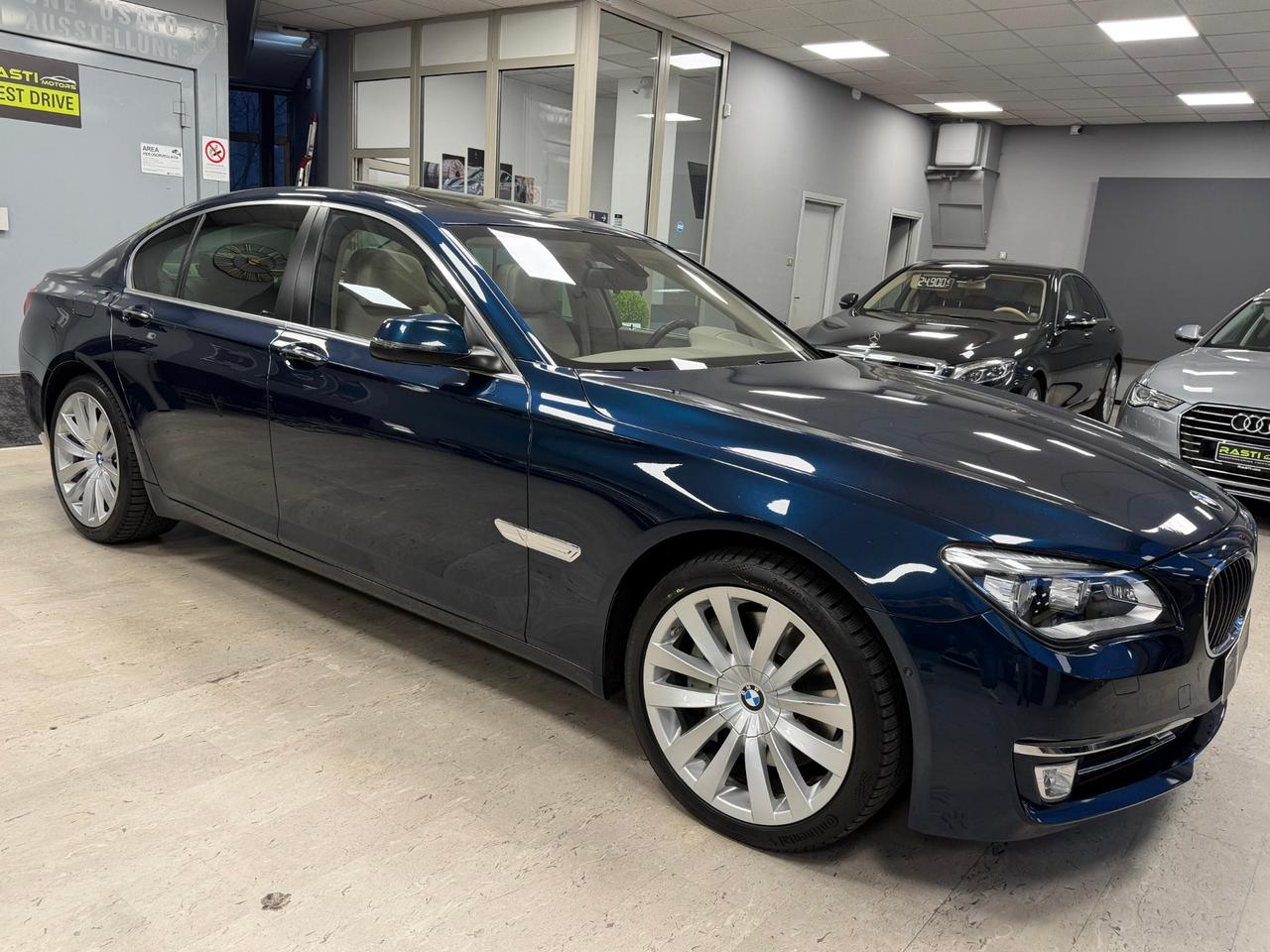 Bmw 750 750i xDrive Eccelsa