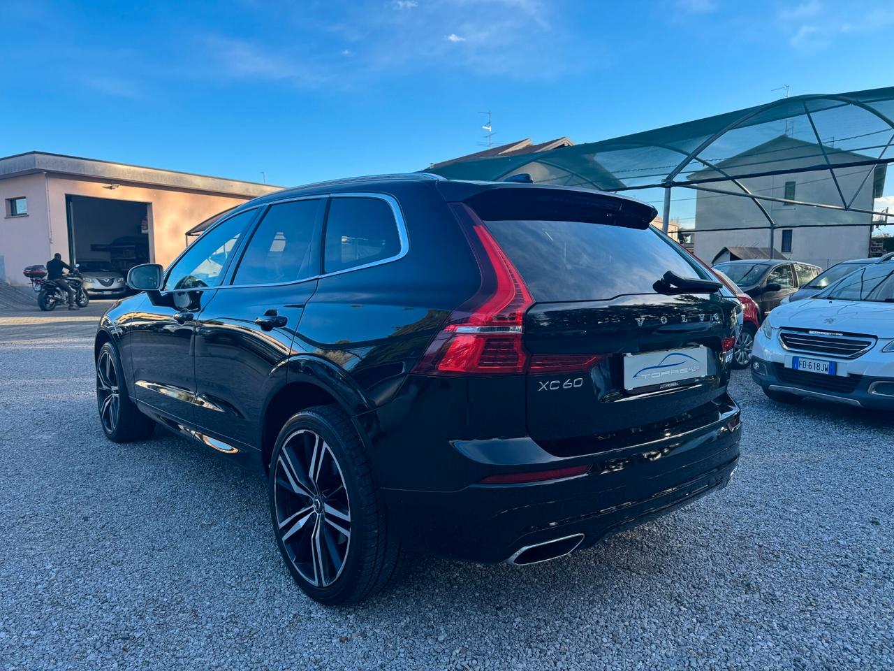 Volvo XC 60 XC60 D5 AWD Geartronic R-design