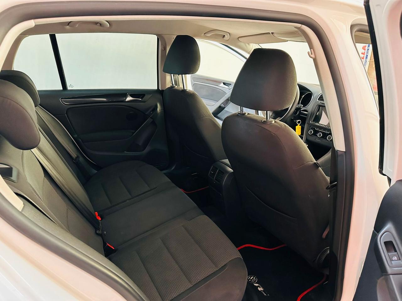 Volkswagen Golf 1.6 TDI DPF 5p. Highline