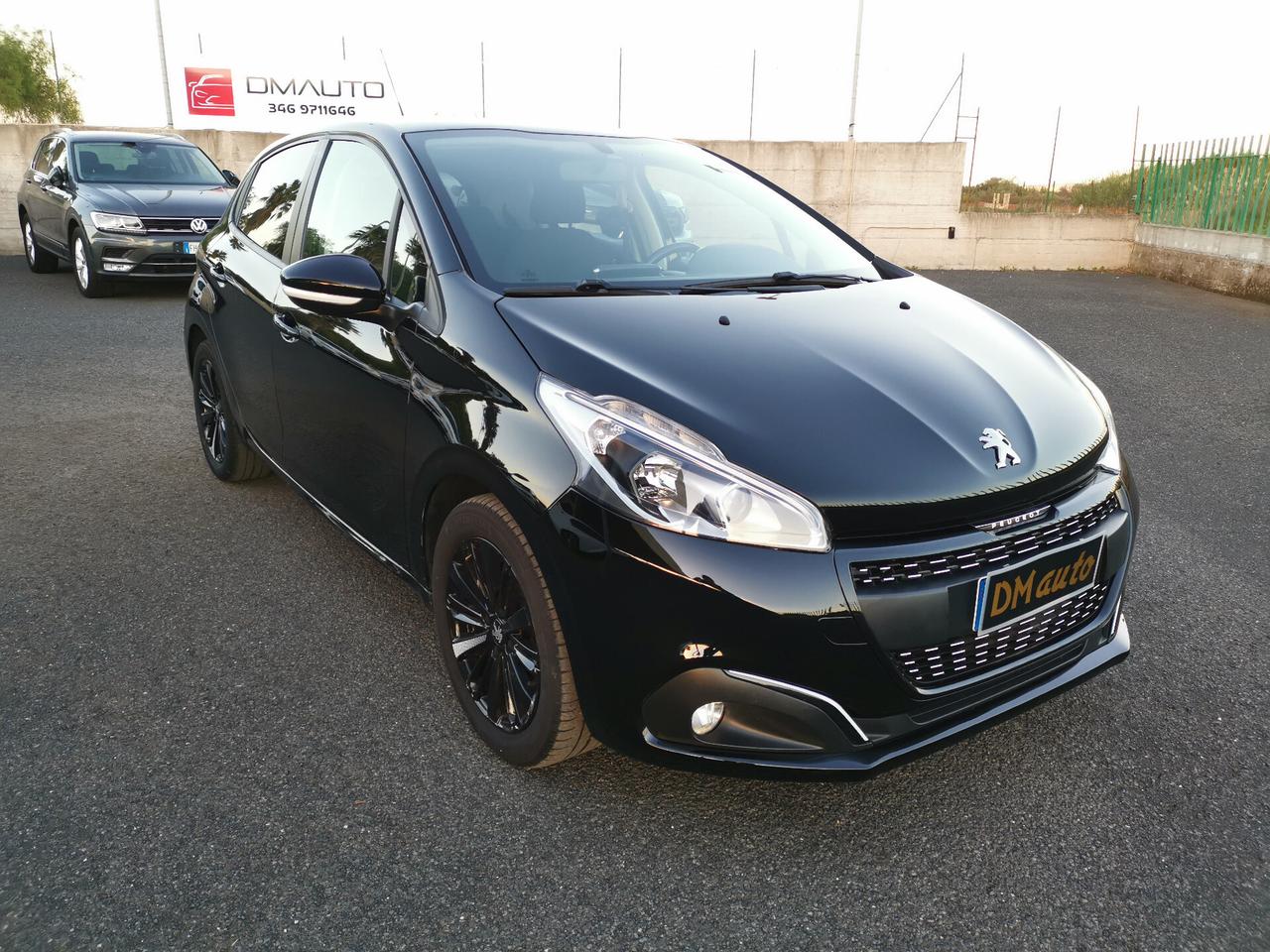 Peugeot 208 BlueHDi 75 5 porte Black Line 2