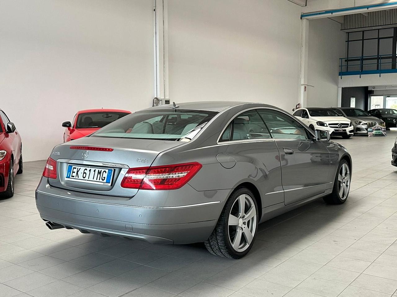 Mercedes-benz E 250 E 250 CDI Coupé BlueEFFICIENCY