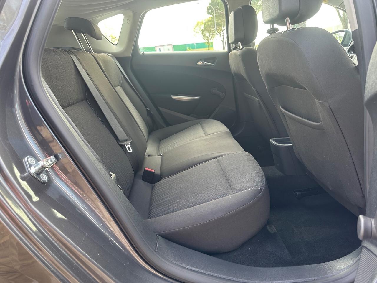 Opel Astra 1.7 CDTI 110CV 5 porte Cosmo