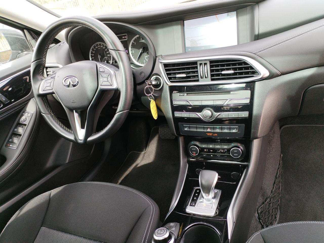 Infiniti Q30 1.5 Dci PREMIUM TETTO NAVI LED