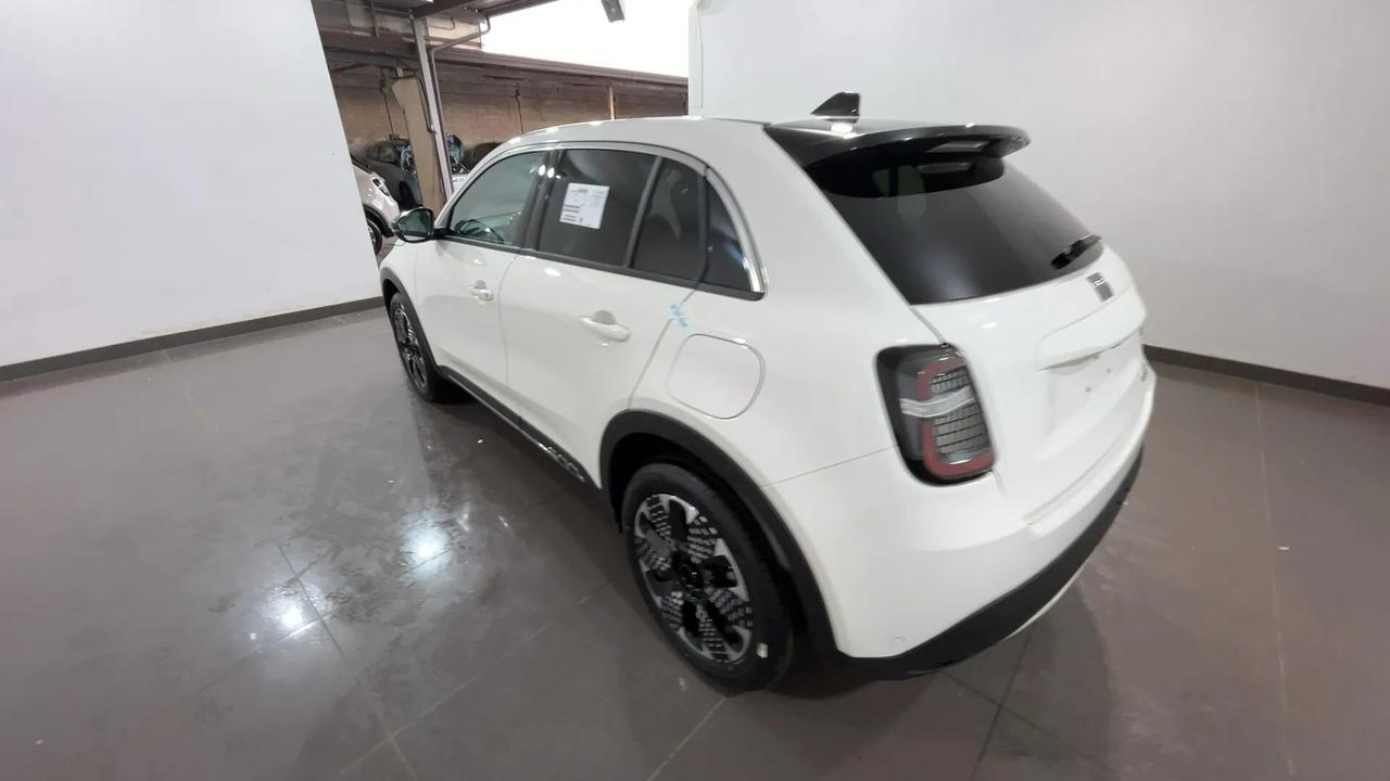 Fiat 600 Hybrid 110 CV La Prima