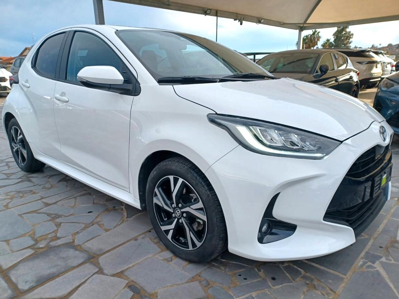 Toyota Yaris 1.5 Hybrid 5 porte Trend