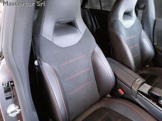 MERCEDES-BENZ CLA 180 CLA Shooting Brake Premium auto - GE748CY