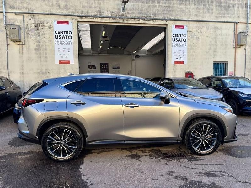 Lexus NX NX 450h+ 2.5 phev Luxury 4wd 309cv e-cvt