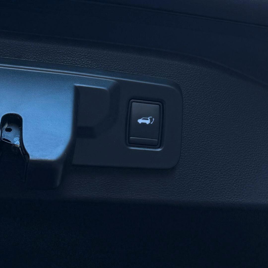 Renault Espace Full Hybrid E-Tech 200 CV 7 posti