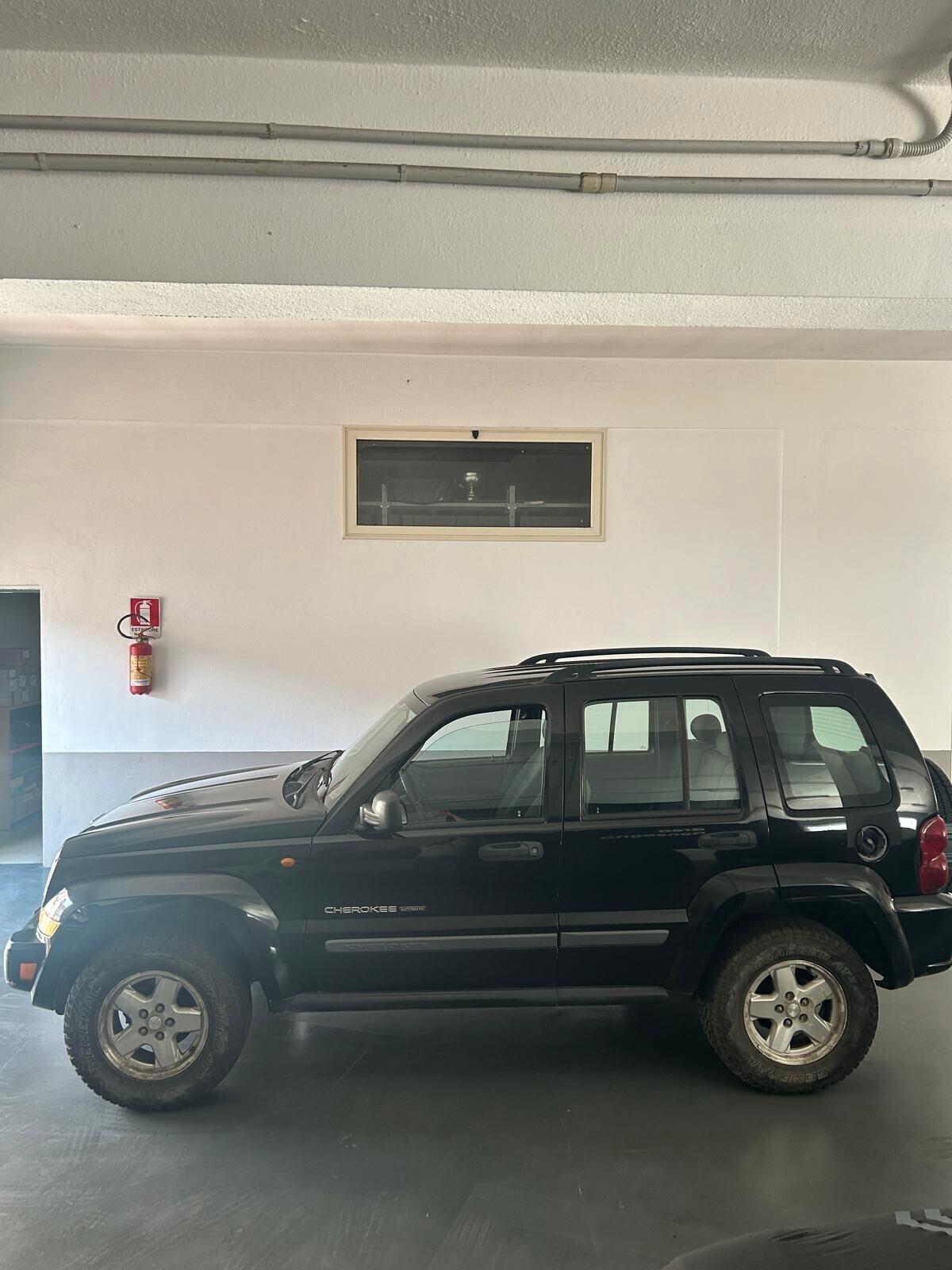 Jeep Cherokee 2.8 CRD Limited