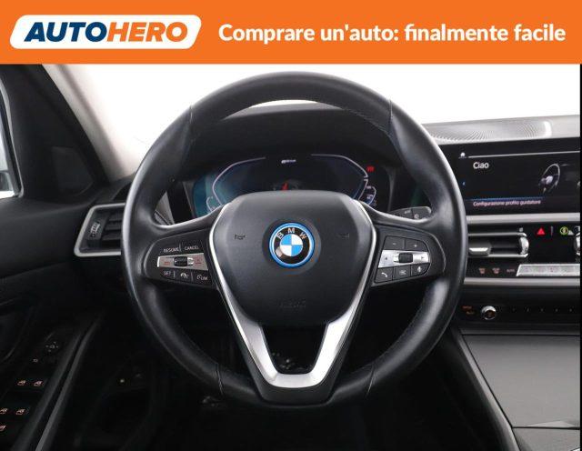 BMW 320 e Touring Business Advantage