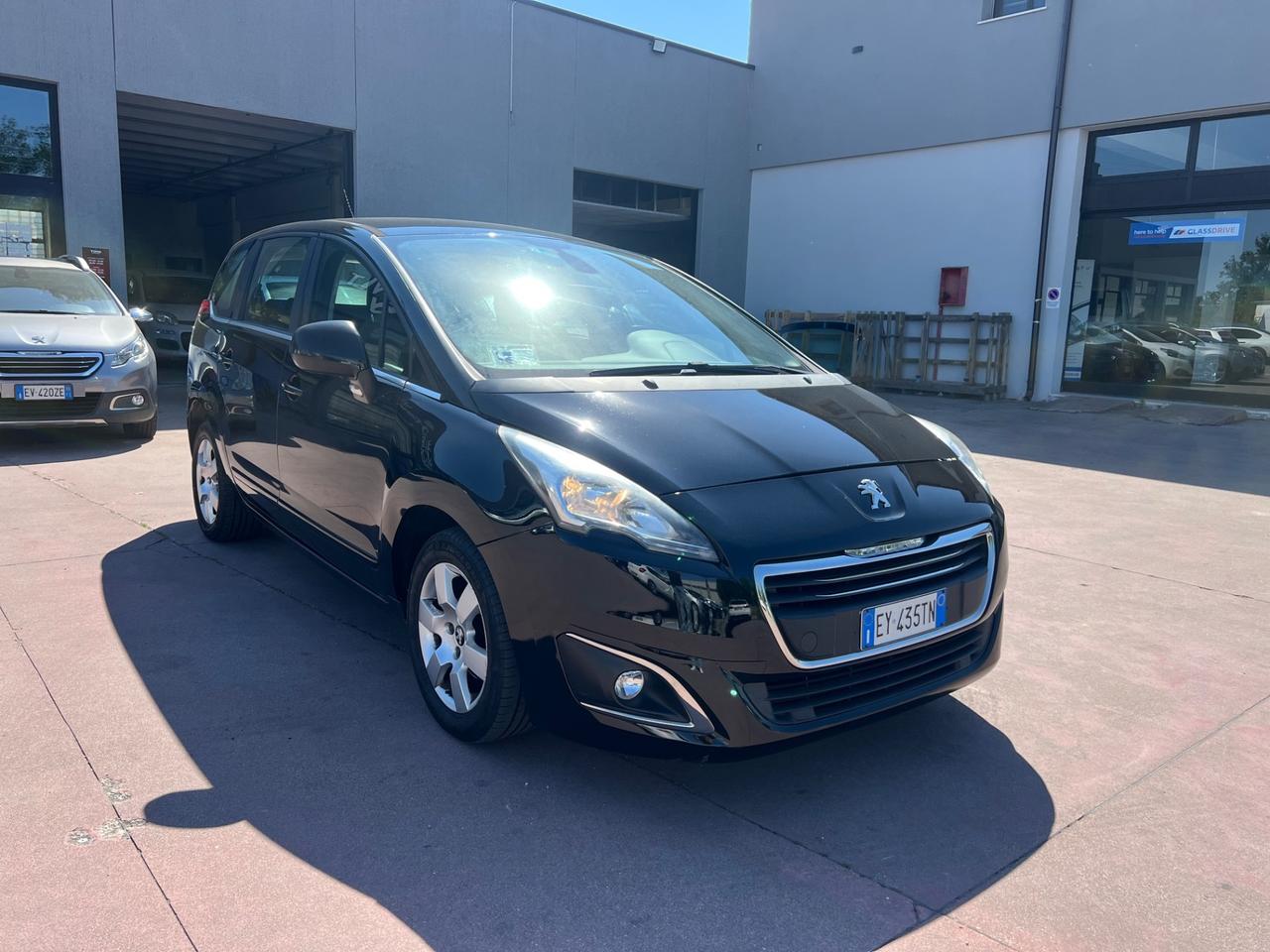 Peugeot 5008 BlueHDi 120 S&S Active