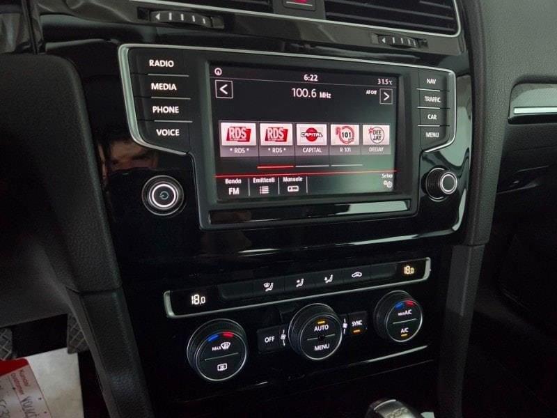 Volkswagen Golf 7ª serie 1.6 TDI 110 CV DSG 5p. Highline BlueMotion Technology